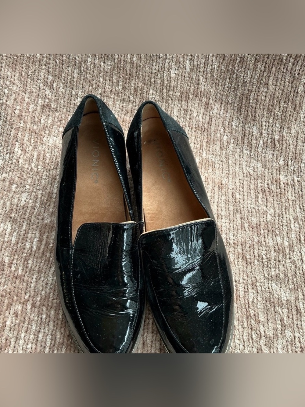 Vionic Kensley Loafer - size 7.5 - Picture 3 of 5